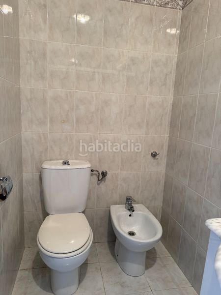 Foto 7955c854-3b4c-47ae-a0d8-9bb6c3f60e48. Casa a carrer jardí 44 a Centro Burriana