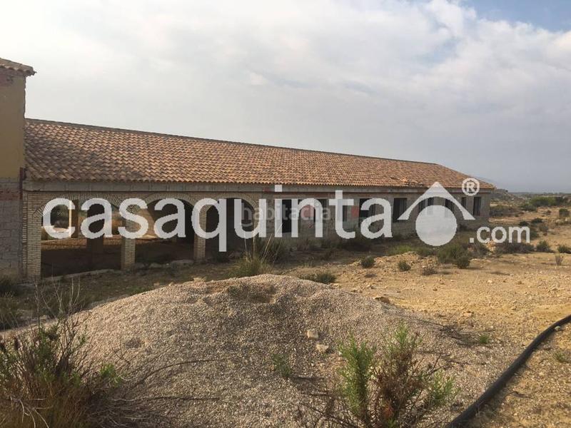 Foto d1365c66-5eb0-43b6-a7c2-d84ce6595f53. Chalet dans Crevillente