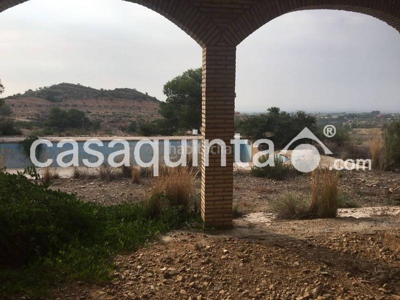 Foto eeb6491c-4580-4e69-8ba7-c1e4da10fd81. Chalet dans Crevillente