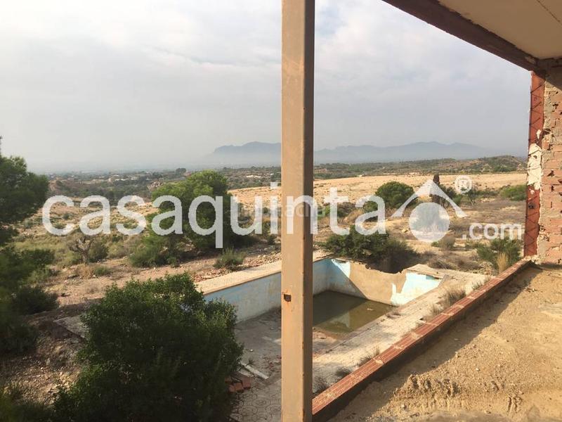 Foto fd06cfbc-7f1d-4b8d-8578-6345e648c7cb. Chalet dans Crevillente