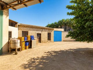 Chalet in Barrio Sta. Agueda
