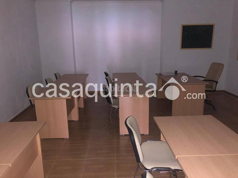 Foto 902d9ce0-3b6d-4f84-b91a-0650f4f091e4. Local comercial a Almoradí