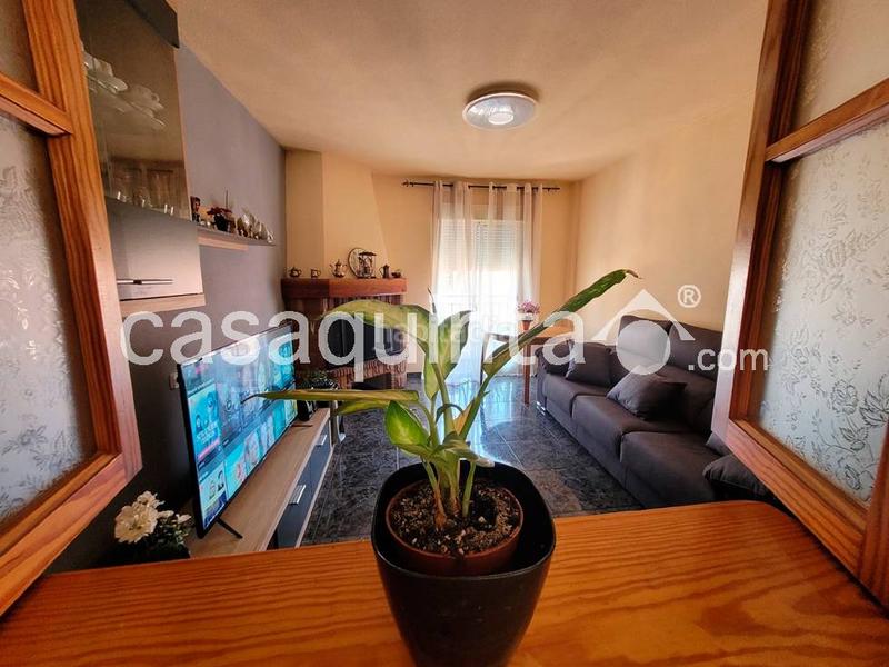Foto ef453fe3-e2c7-478d-a5e7-e3919f369aaa. Edificio in Catral