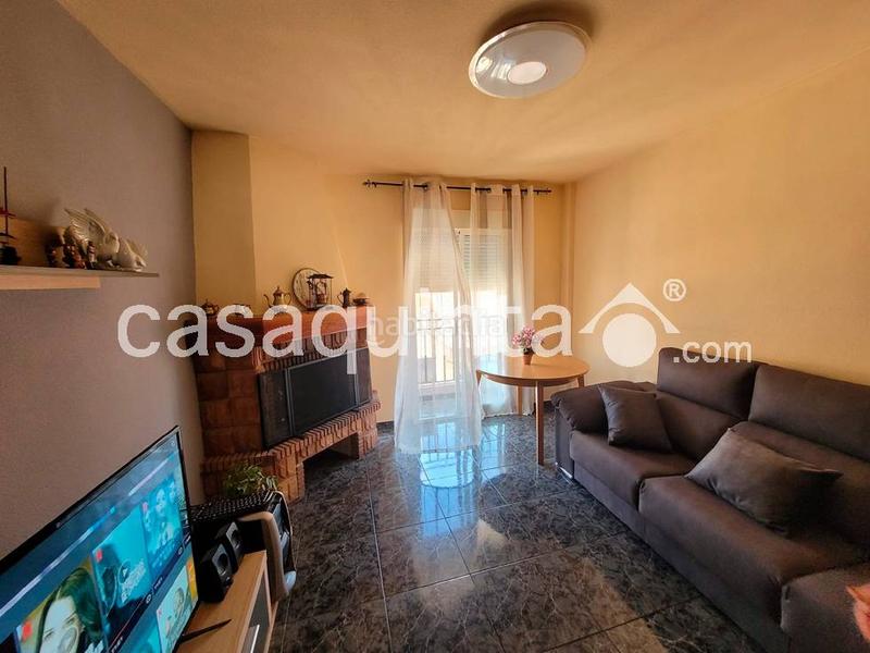 Foto fac032af-c3f7-423b-9fcc-37a9d69b5a06. Edificio in Catral