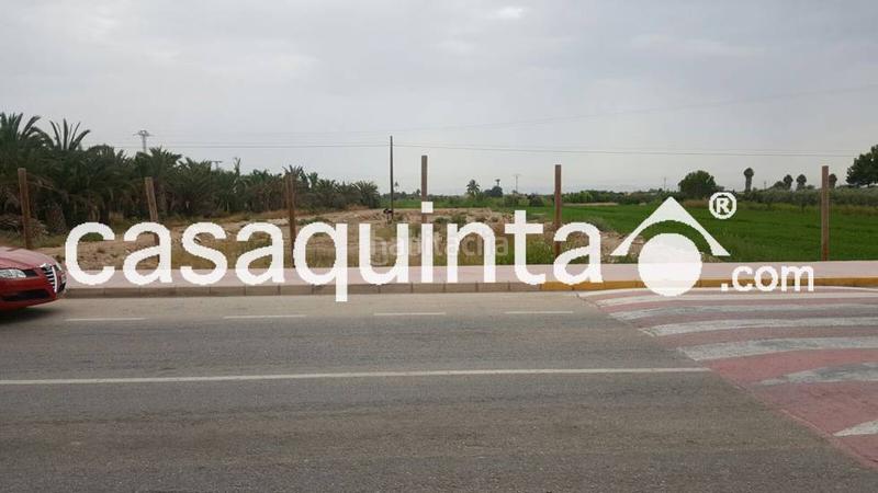 Foto c26690d5-798a-487a-bb1d-4d8799f683f0. Terreny residencial a Catral