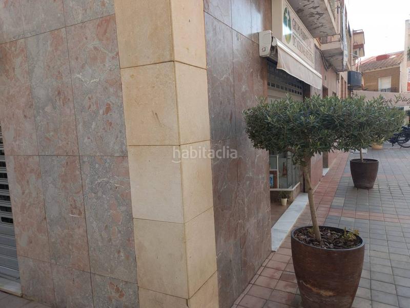 Foto 9298bf4d-dafc-4791-af56-6bd0c81fddca. Location local commercial dans Catral