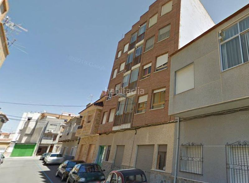 Foto e54da5b1-2c94-43a1-a437-62ef925cd070. Local comercial a Catral