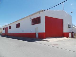 Nau industrial  C. islas canarias. Taller mecanico