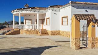 Xalet  Cam. del hondo. Chalet con parcela