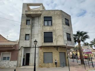 Lloguer Pis  Av. de la paz. Piso duplex 3 habitaciones