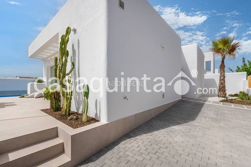 Foto 4d3bffc8-accb-4c69-950f-d462a1786fa4. Xalet amb calefacció aparcament piscina a Dolores