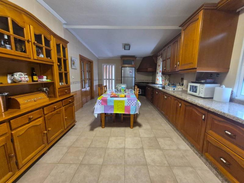 Foto 0be16dff-cd36-4451-b128-99d26d0a52c7. Xalet amb calefacció aparcament piscina a Fortuna