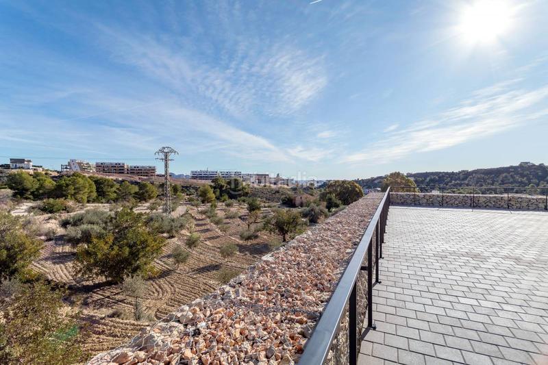 Foto f90b1278-90be-4909-b8c5-980085b25aa1. Apartament amb calefacció aparcament piscina a balcón de Finestrat-terra marina Finestrat