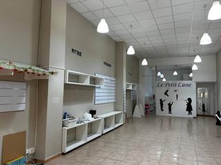 Business premise in C. Juan Carlos I