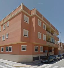 Lloguer Planta baixa  C. abellón. Alquiler anual 3 habitaciones
