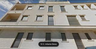 Pis  C. felix rodriguez de la fuente. Piso en planta baja 2 habitaciones