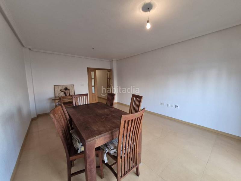 Foto bab0062d-6ef1-49f6-9363-43901a8b4a14. Piso  3 habitaciones 2 baãos en Catral