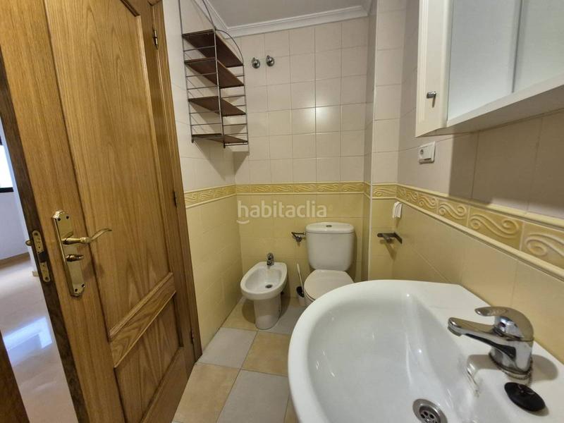 Foto be9c1691-4381-4fb5-873f-89e7af80508e. Piso  3 habitaciones 2 baãos en Catral