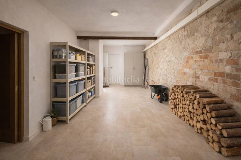 Foto 9e192fbc-aeb8-4358-b1c3-8b877b1de1d2. Edificio in Catral