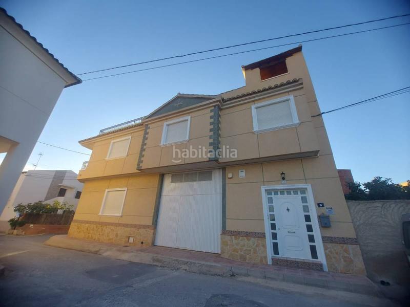 Foto 2380ceeb-8584-450f-b3b2-e31d5f4a370d. Maison jumelée avec parking dans La Murada - Los Vicentes Orihuela