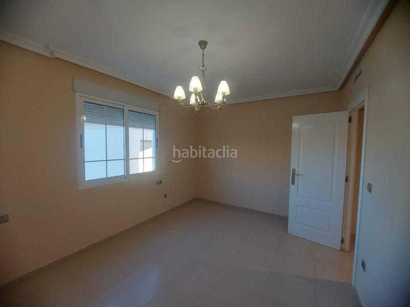 Foto f21647f7-4769-4a95-a118-b87366267c21. Maison jumelée avec parking dans La Murada - Los Vicentes Orihuela