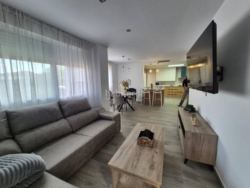 Foto 4a92aefc-da02-4fa3-aa05-9dca00ade4ee. Flat with heating in Catral