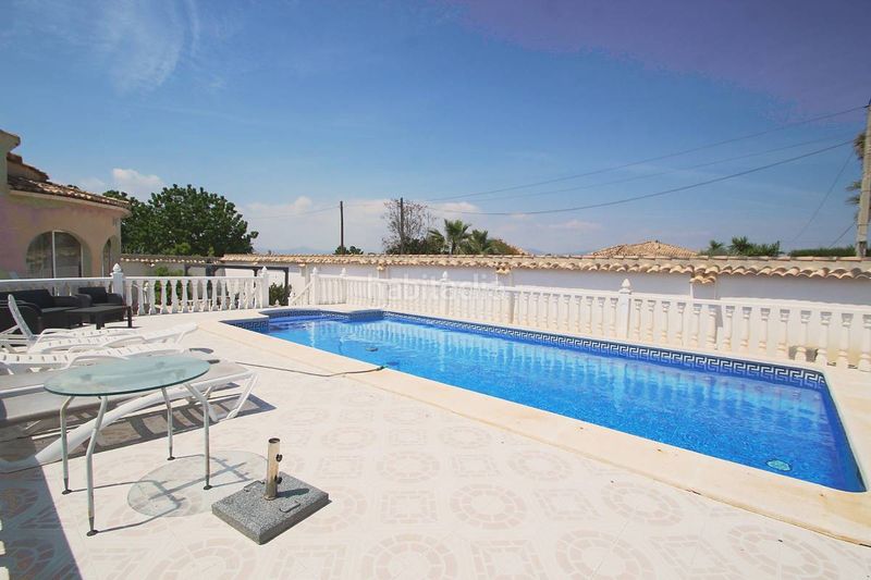 Foto b932cca1-3d40-401b-932c-c21007c21099. Xalet amb calefacció aparcament piscina a Catral