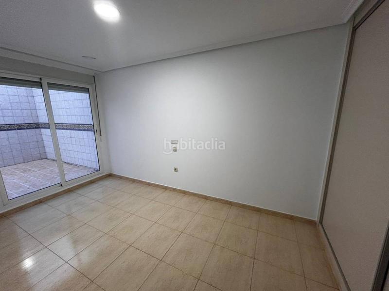 Foto 141e3f45-efe1-4673-99d6-af796cc52c22. Alquiler piso alquiler magnifico piso de 4 habitaciones 2 baãos, patio gigante y balcãn. en Albatera