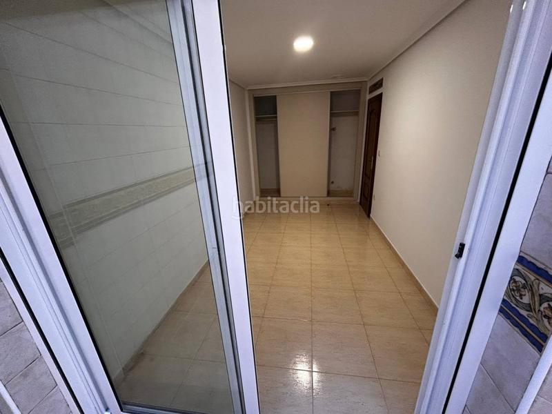 Foto 3b5912d1-0baa-4d71-b7cc-e43ed9273af6. Alquiler piso alquiler magnifico piso de 4 habitaciones 2 baãos, patio gigante y balcãn. en Albatera