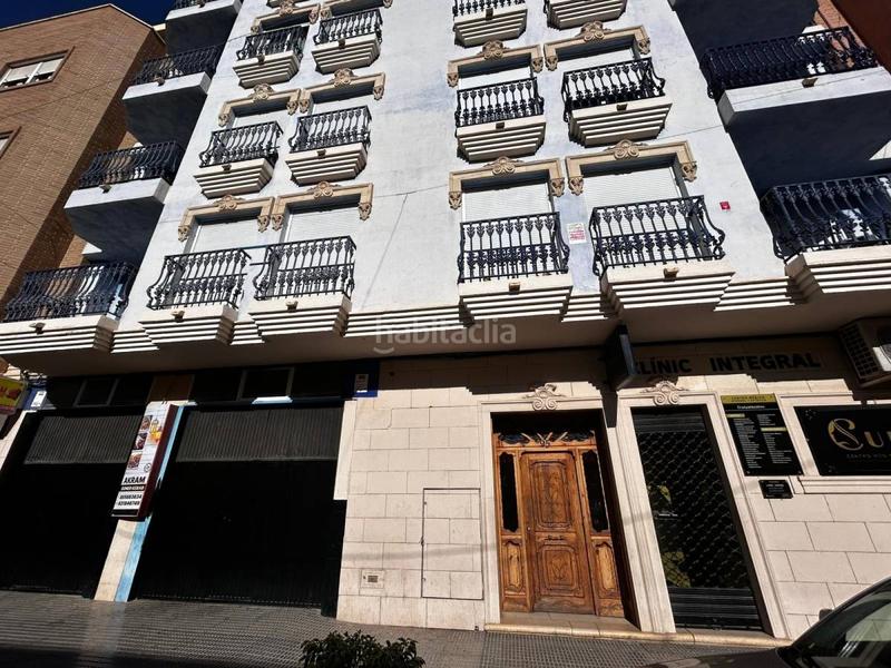 Foto 8a8f491a-6f87-4872-b4f4-7ff9d277f5df. Alquiler piso alquiler magnifico piso de 4 habitaciones 2 baãos, patio gigante y balcãn. en Albatera