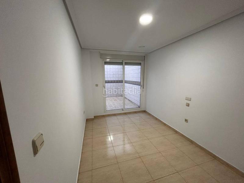 Foto ea12b0df-a773-4259-93af-dbc4872cf07b. Alquiler piso alquiler magnifico piso de 4 habitaciones 2 baãos, patio gigante y balcãn. en Albatera