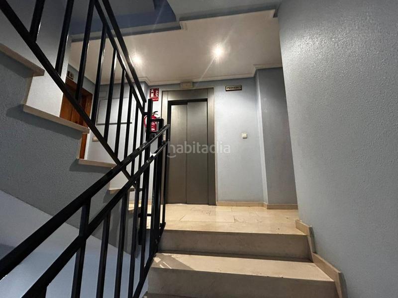 Foto fdc1ff6e-36ad-4895-90dc-7109f475f54e. Alquiler piso alquiler magnifico piso de 4 habitaciones 2 baãos, patio gigante y balcãn. en Albatera