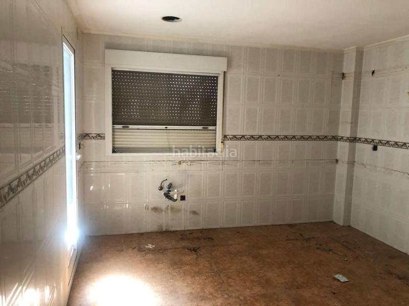 Foto 18b9bdf0-4a7c-4bfc-adfd-b6a7dd650315. Haus mit heizung parking in Catral