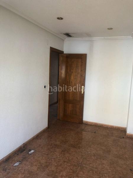 Foto f836f75b-9b8c-4977-a850-f4322cbe0a4d. Haus mit heizung parking in Catral