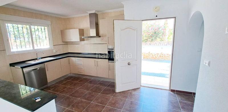 Foto 80082c38-b25b-4d31-ab67-a72de4e5678a. Miete chalet mit heizung in Catral