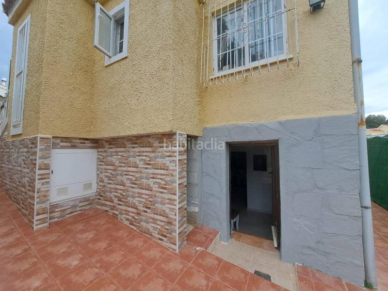 Foto a3e6fe52-f8b8-4d82-9a9b-4866bb2e10af. Semi detached house in Pueblo Español-Coveta Fumá Campello (el)