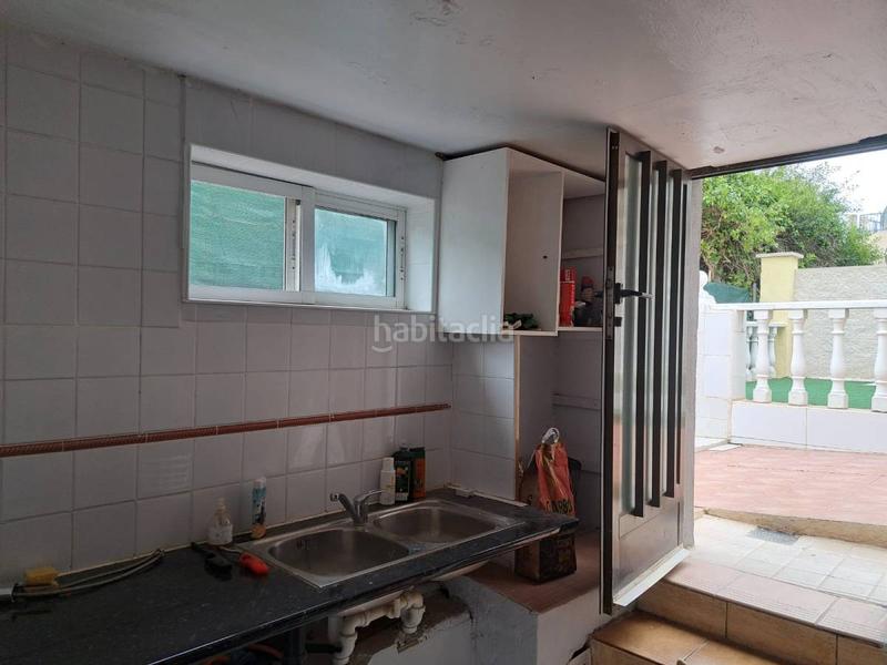 Foto cb3c1796-71d3-46fe-b592-54c91209199a. Semi detached house in Pueblo Español-Coveta Fumá Campello (el)