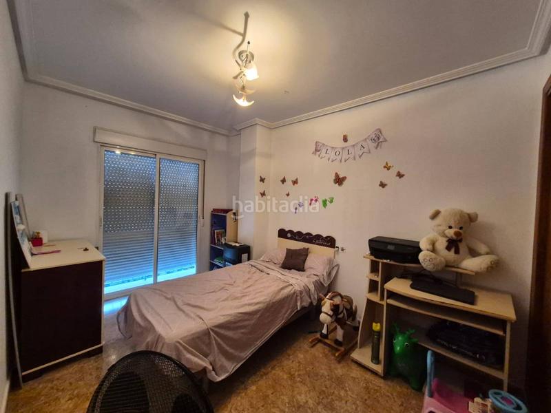 Foto 7cab69e2-c608-4b40-b015-139428f0b8c5. Dúplex amb calefacció aparcament a Catral