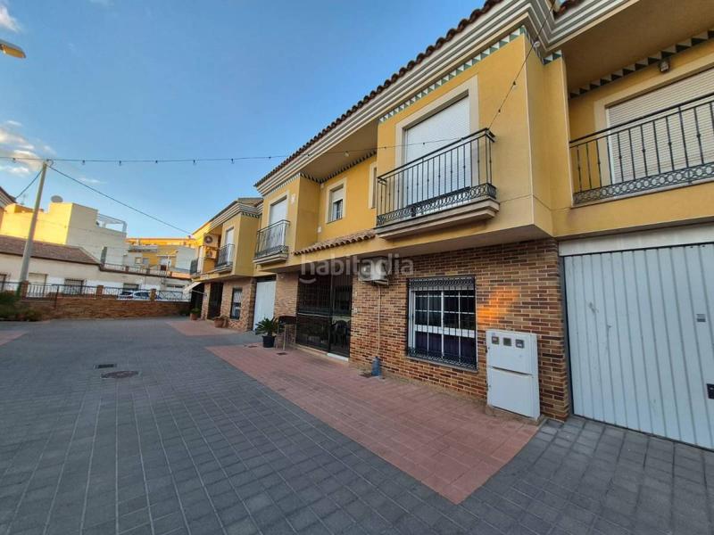 Foto eeee1ad3-6a62-4fd4-a2db-25b6d4074f21. Dúplex amb calefacció aparcament a Catral