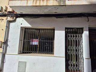 Local Comercial  C. antonio sequeros. Local comercial