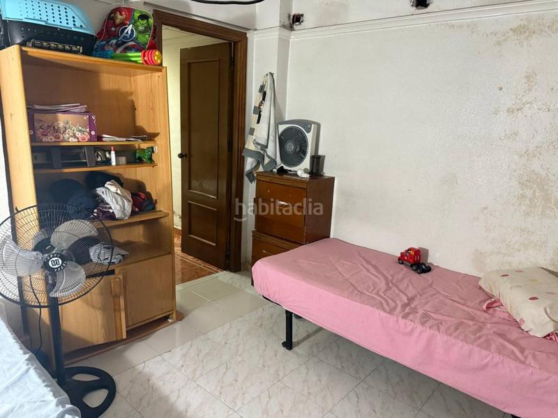 Foto b8b58a25-3bc2-49f3-9047-8d95646b5f17. Geschäftsraum in Almoradí