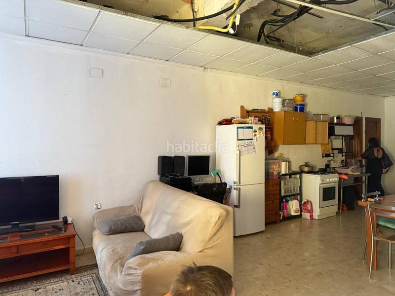 Foto e9e9adbb-66f8-444c-9c47-3cea55f85826. Geschäftsraum in Almoradí