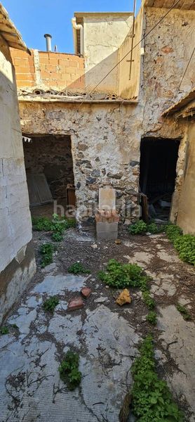 Foto 544fe02a-b9fe-4945-8697-91b46aaf7bb6. Planta baixa a Catral
