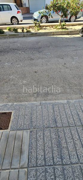 Foto ffc91494-6458-4d4f-8055-770a25c96505. Planta baixa a Catral
