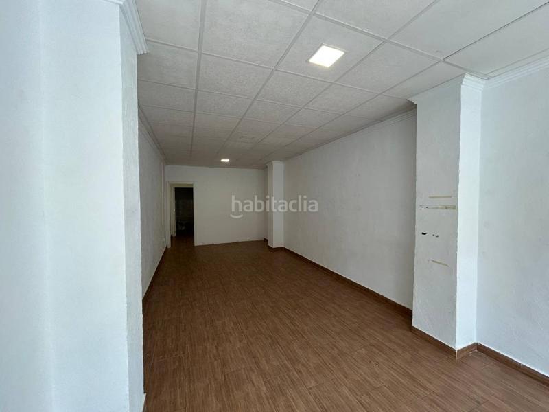 Foto 7ab87598-959f-45c4-a723-3c5a0fcb8aec. Lloguer local comercial a Albatera