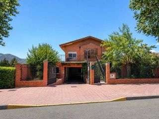Casa  C. blasco ibã¡ã±ez. Vivienda estilo americano en hondãn de los frailes 469 mâ, pisci