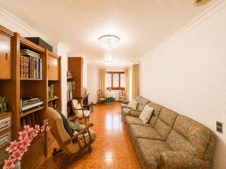 Flat  C. obispo herrero. Piso en esquina de 220 mâ en almoradã 3 hab, 3 baãos y gran terr