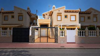 Haus in Av. de California