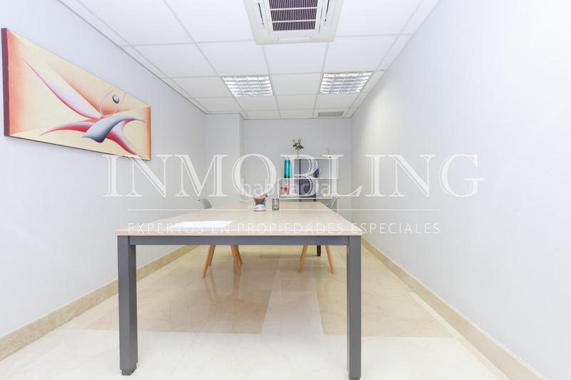 Foto aa214639-e511-4bd4-a74b-a9a62e4884e5. Local comercial  situado en primera linea en Mataró