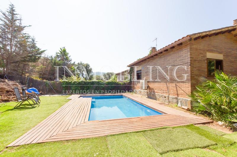 Foto 2518f063-64b6-438a-9f42-835233e3ce53. Casa  unifamiliar en venta en Dosrius poble Dosrius